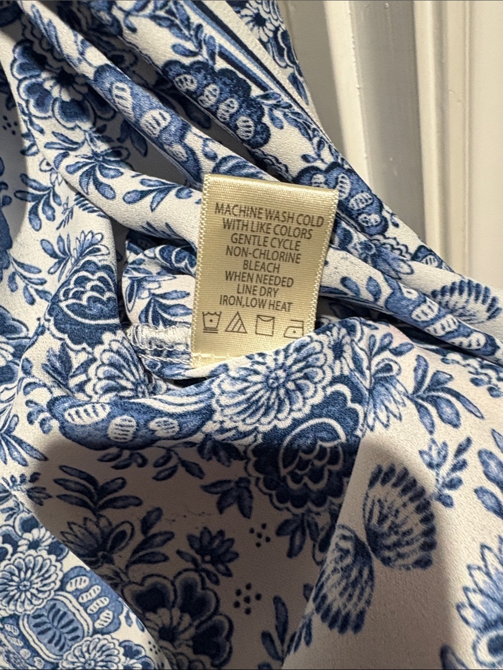 Max Studio Blue and White Floral Kimono Jacket - Picture 5 of 6